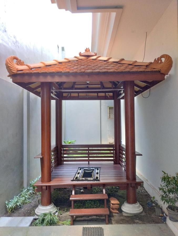 Omah Watu Homestay Yogyakarta Exterior foto